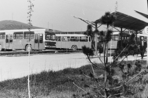 Autobaza 6, Autobuze IK4